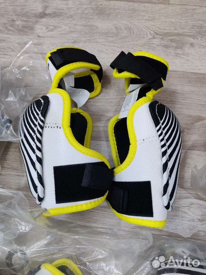 Хоккейные налокотники