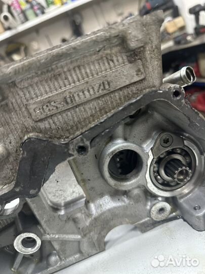 Блок двигателя ямаха профессионал 2007 г.в