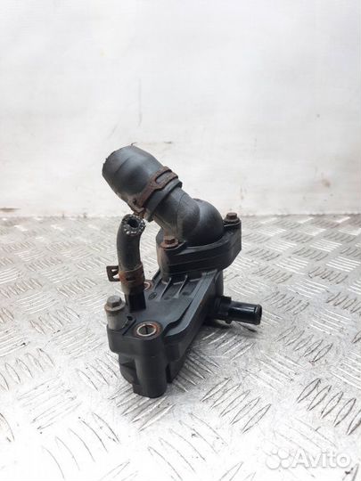 Корпус термостата Ford Tourneo Connect фургон 1.8