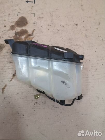 Расширительный бачок volvo v70 2011 год