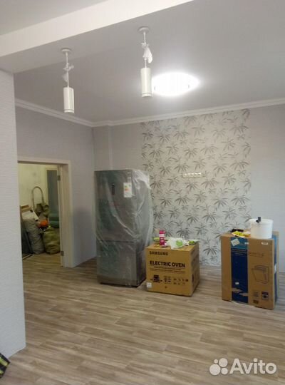 Поклейка обоев. Ремонт квартир в Новокузнецке