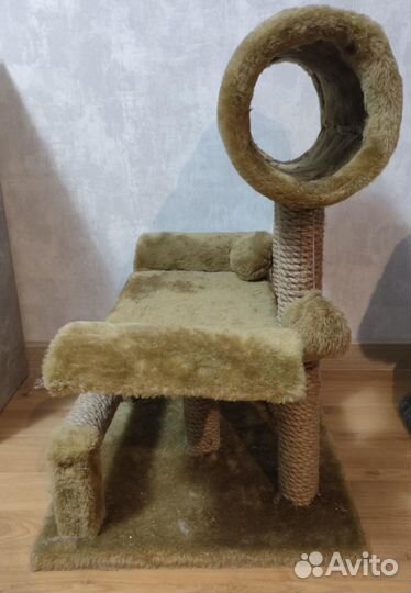 Игровой комплекс с лежанкой и когтеточкой для коше