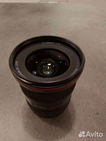 Объектив Canon EF 17-40mm F4