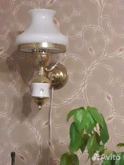 Бра настенная