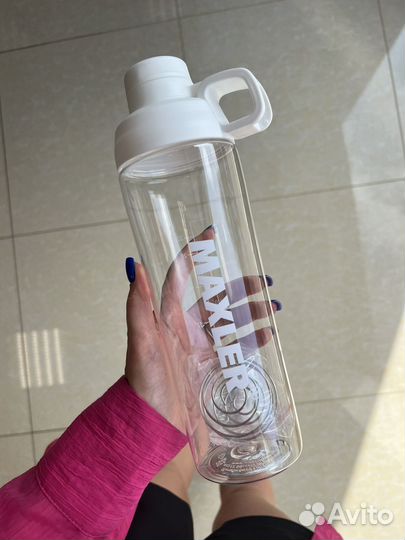 Бутылка шейкер Maxler