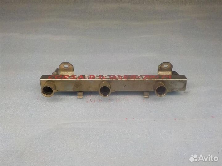 Рейка топливная (рампа) Opel Corsa D 2006-2014