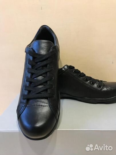 Туфли новые размер-42