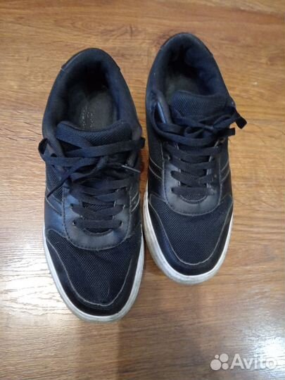 Вещи и обувь бесплатно