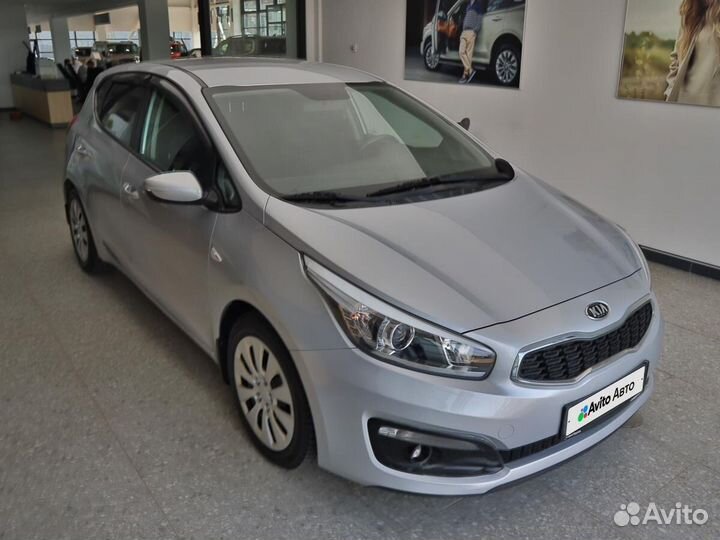 Kia Ceed 1.6 AT, 2015, 85 600 км