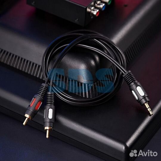 Шнур 3.5 Stereo Plug - 2RCA Plug 1.5М (gold) rexan