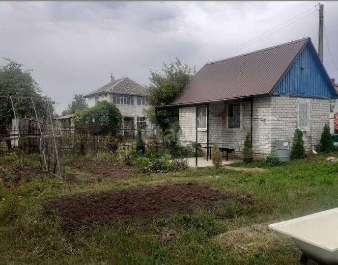 Дача 30 м² на участке 6 сот.