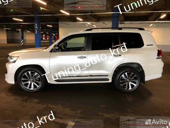 Молдинги дверей Toyota Land Cruiser 200 O3097