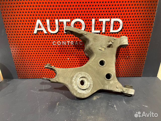 Рычаг задний левый Land Rover Range Rover Sport 2