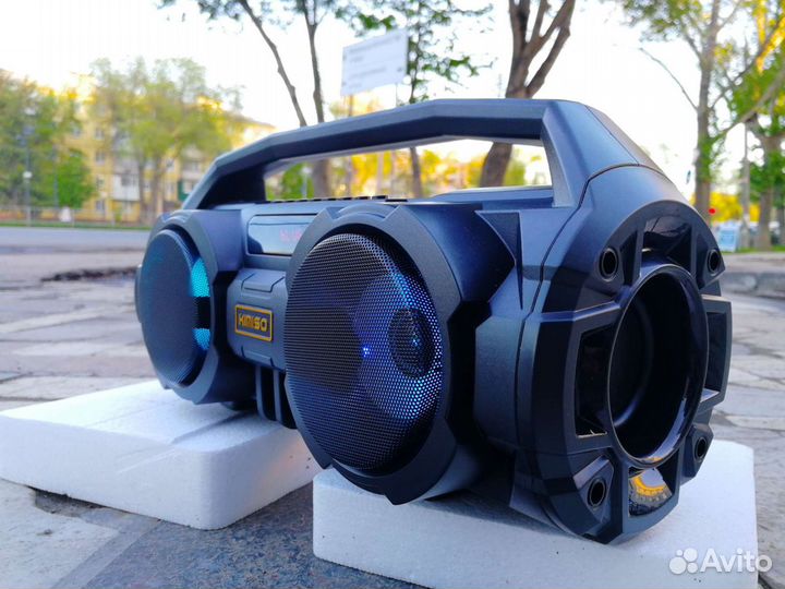 Мощная портативная стерио колонка с фм радио