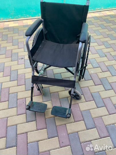 Коляска инвалидная