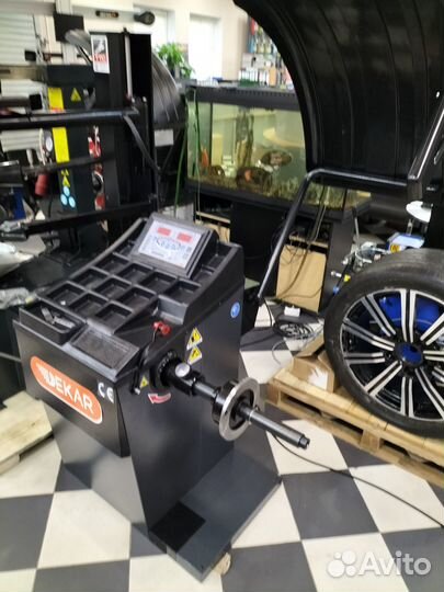 Балансировочный станок Dekar HW9620