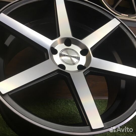 Диски Vossen R22 5x120 Range Rover