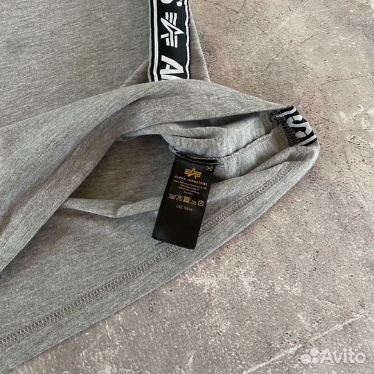 Футболка alpha industries