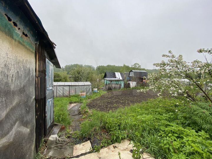 Дача 15 м² на участке 8 сот.