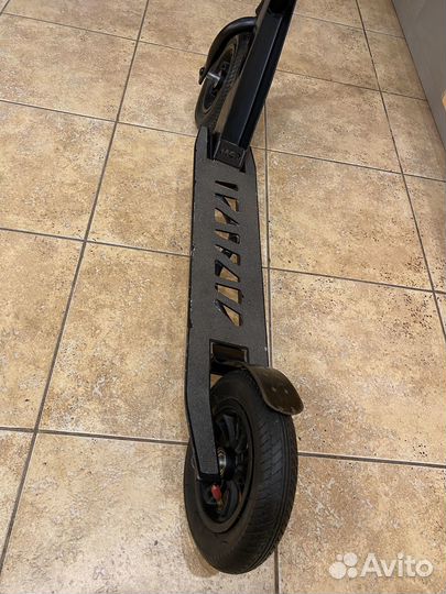 Внедорожный трюковой самокат Дёрт MGP