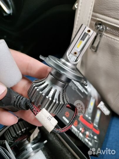 Комплект светодиодных ламп головного света