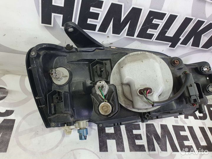 Фара Subaru Legacy BH до рестайлинг