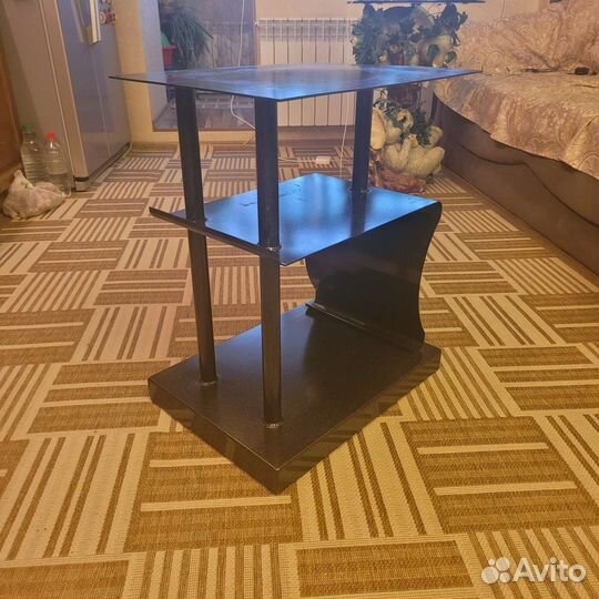 Подставка для сейфа,большого цветка, тяжелого