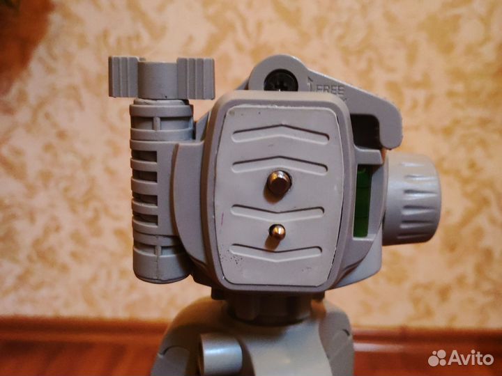 Штатив (Rekam)