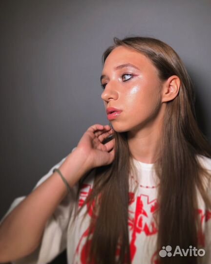 Модель на макияж