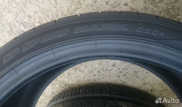 Dunlop SP Sport Maxx 050+ 285/35 R21 105Y