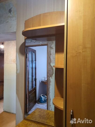 Шкаф в прихожую