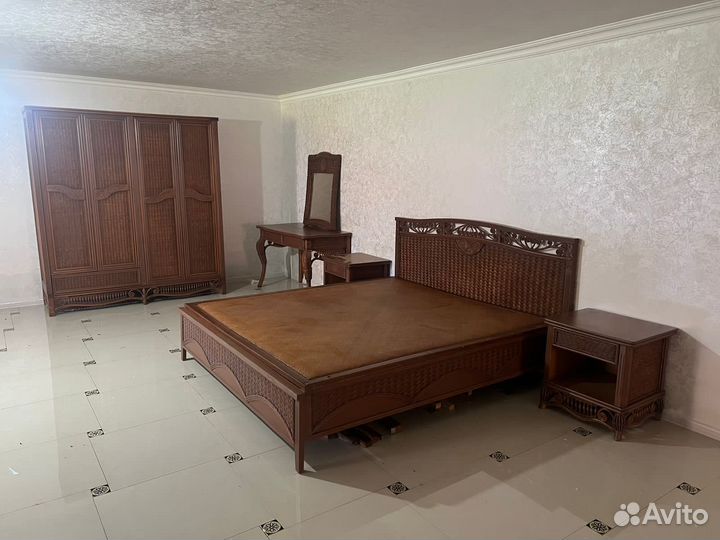 Спальный гарнитур ротанг