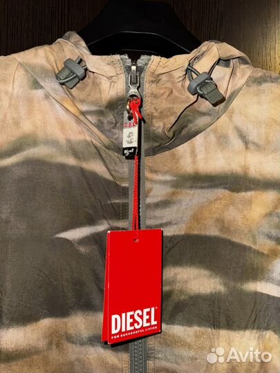 Ветровка Diesel