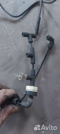 Трубка вакуумная на Volkswagen Phaeton