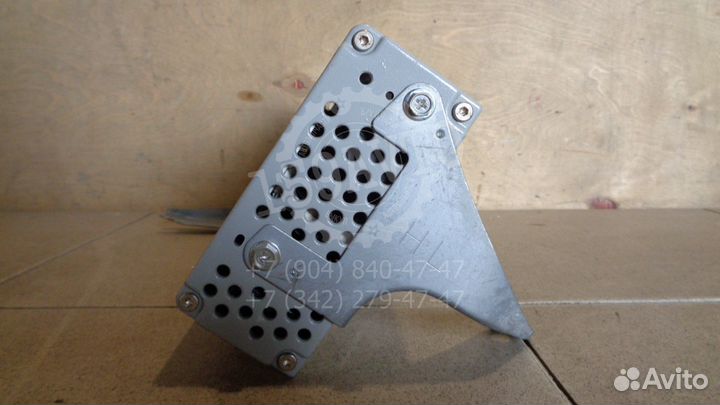 Усилитель акустики Lexus RX 300/330/350/400h