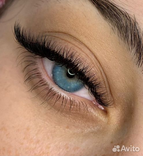 Наращивание ресниц