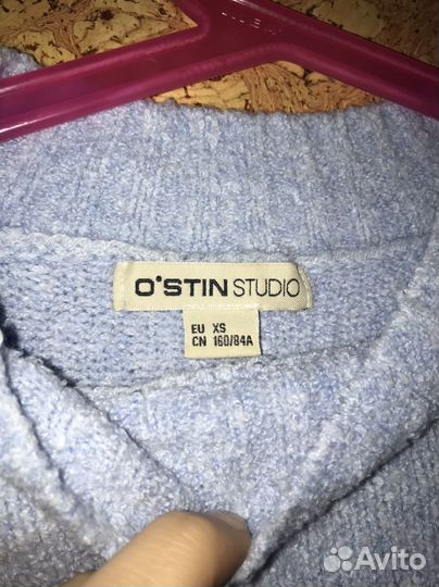 Свитеры женские