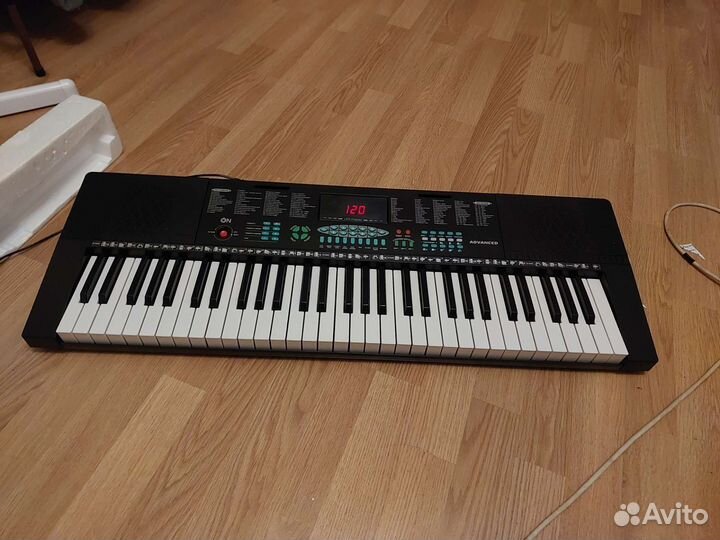 Синтезатор