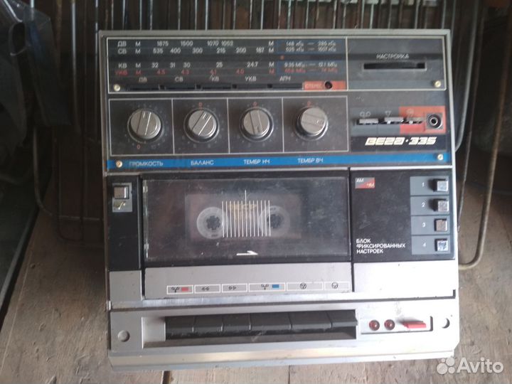 Кассетный магнитофон Вега 335