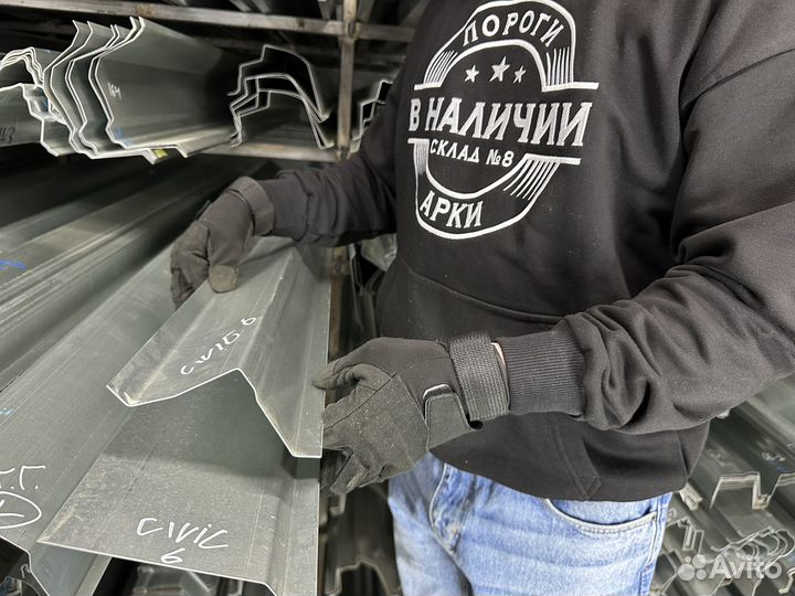 Левый Порог Honda Civic 6