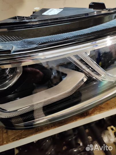 Правая фара VW Tiguan 2, IQ LED