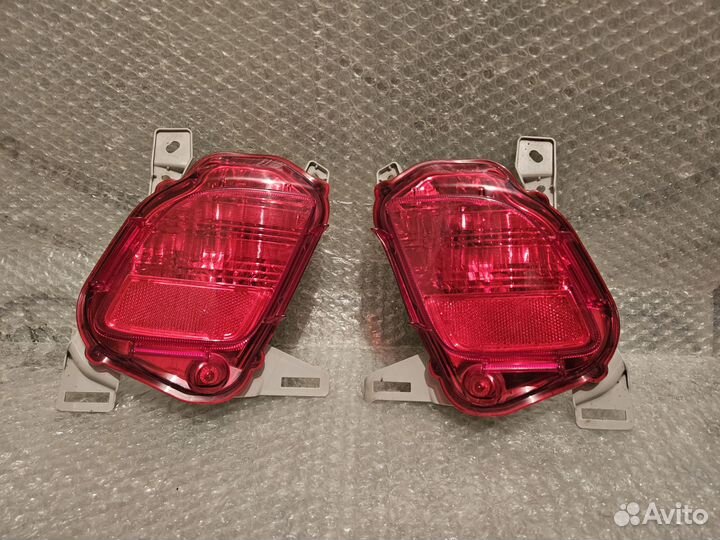 Птф задний Toyota Highlander 13г