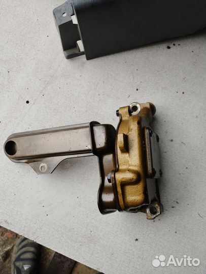 Масляный насос Роntiаc Grаnd ам Понтиaк грaнд ам