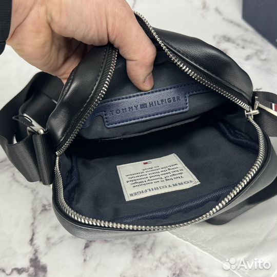 Сумка Tommy Hilfiger