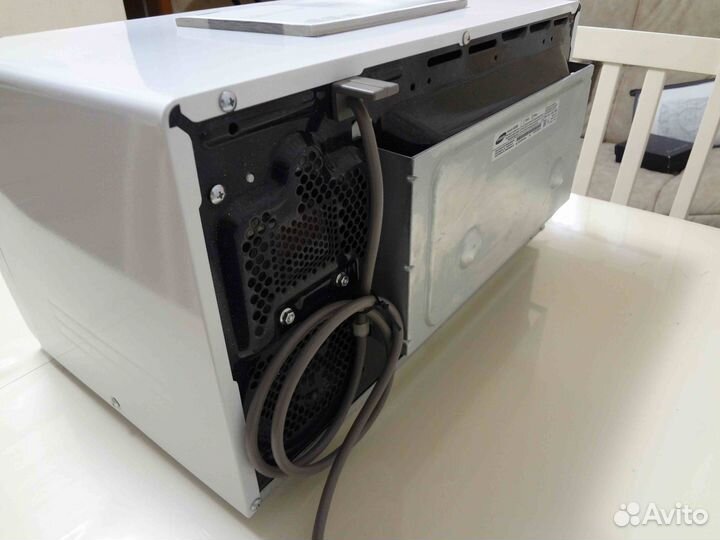 Микроволновая печь samsung 23л., с грилем