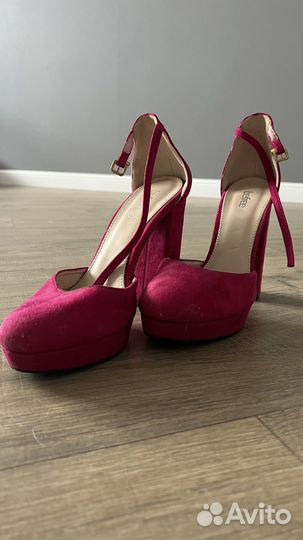 Босоножки 39