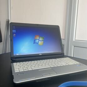 Fujitsu A530(intel i3)