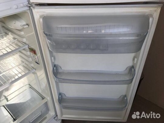 Холодильник indesit