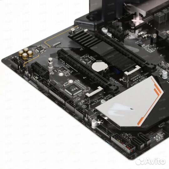 Gigabyte B450 aorus elite V2 новая, на гарантии