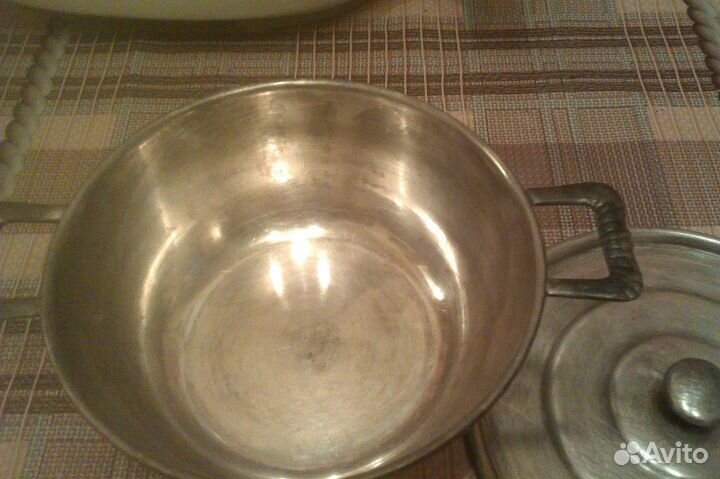 Мельхиоровая кастрюля С крышкой